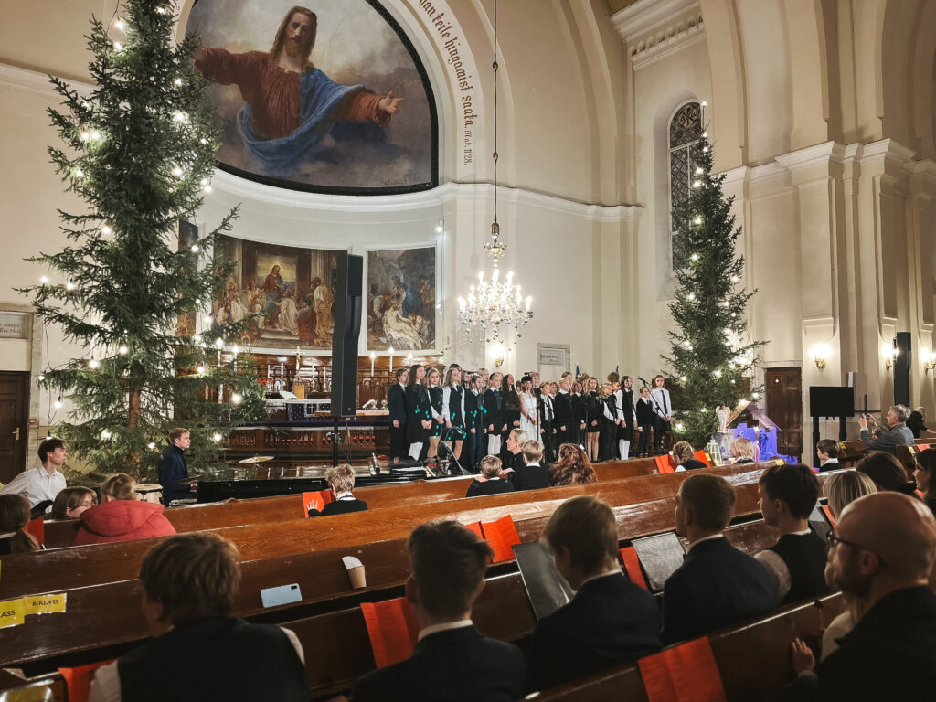 Advendikontsert ja -laat