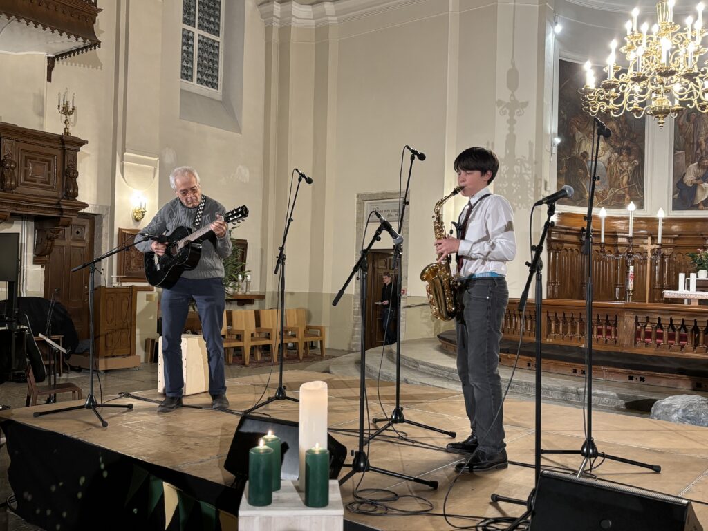 Toimus kooli sünnipäeva kontsert ja heategevuslik laat Kaarli kirikus