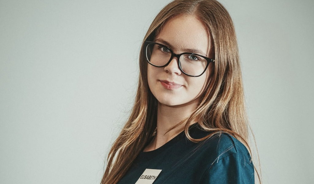 Kaarli Kooli õpilane Elisabeth Mühlberg valiti Eesti estronaudiks Kaarli Kooli õpilane Elisabeth Mühlberg valiti Eesti estronaudiks